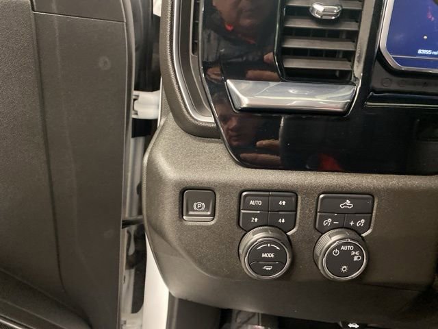 Used 2023 Chevrolet Silverado 1500 LT image 14