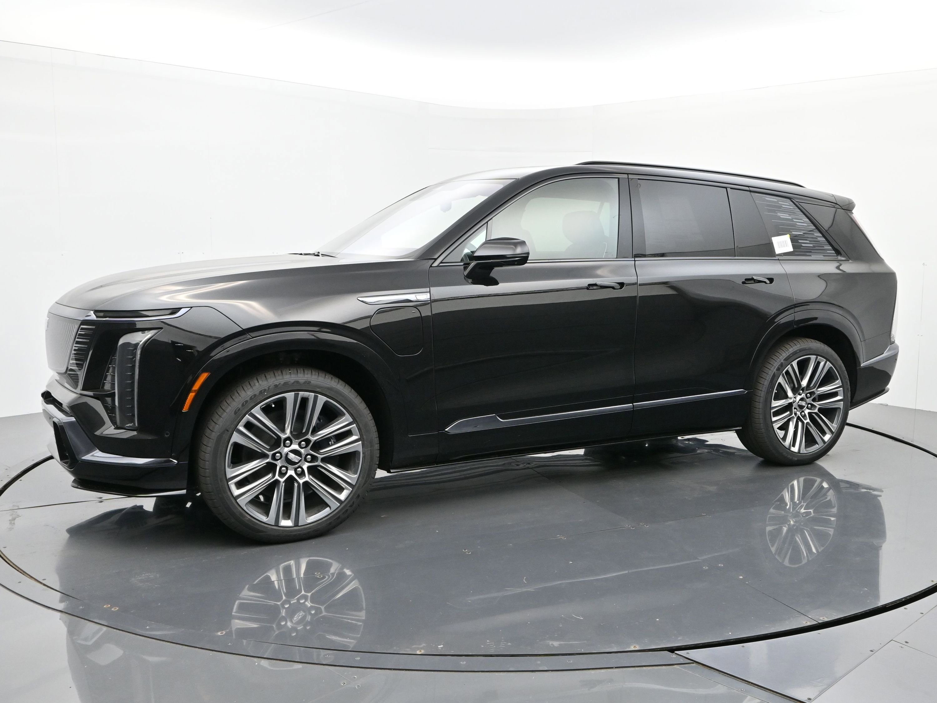 New 2026 Cadillac Vistiq Platinum w/ LPO, Floor Liner Package image 2