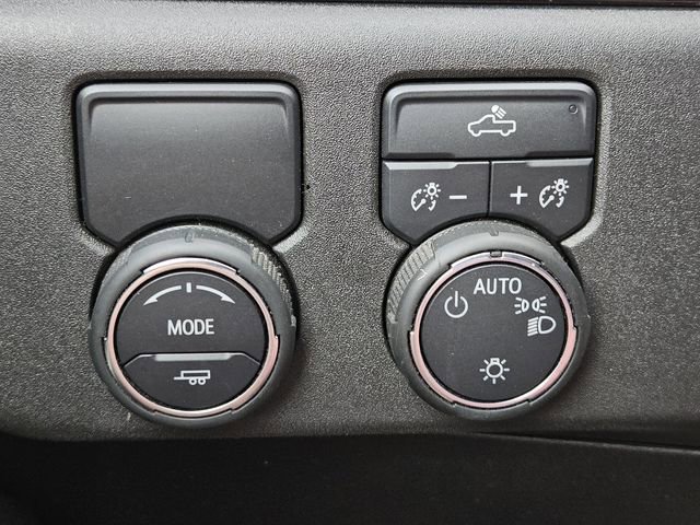 Used 2022 Chevrolet Silverado 1500 LT w/ Protection Package image 20