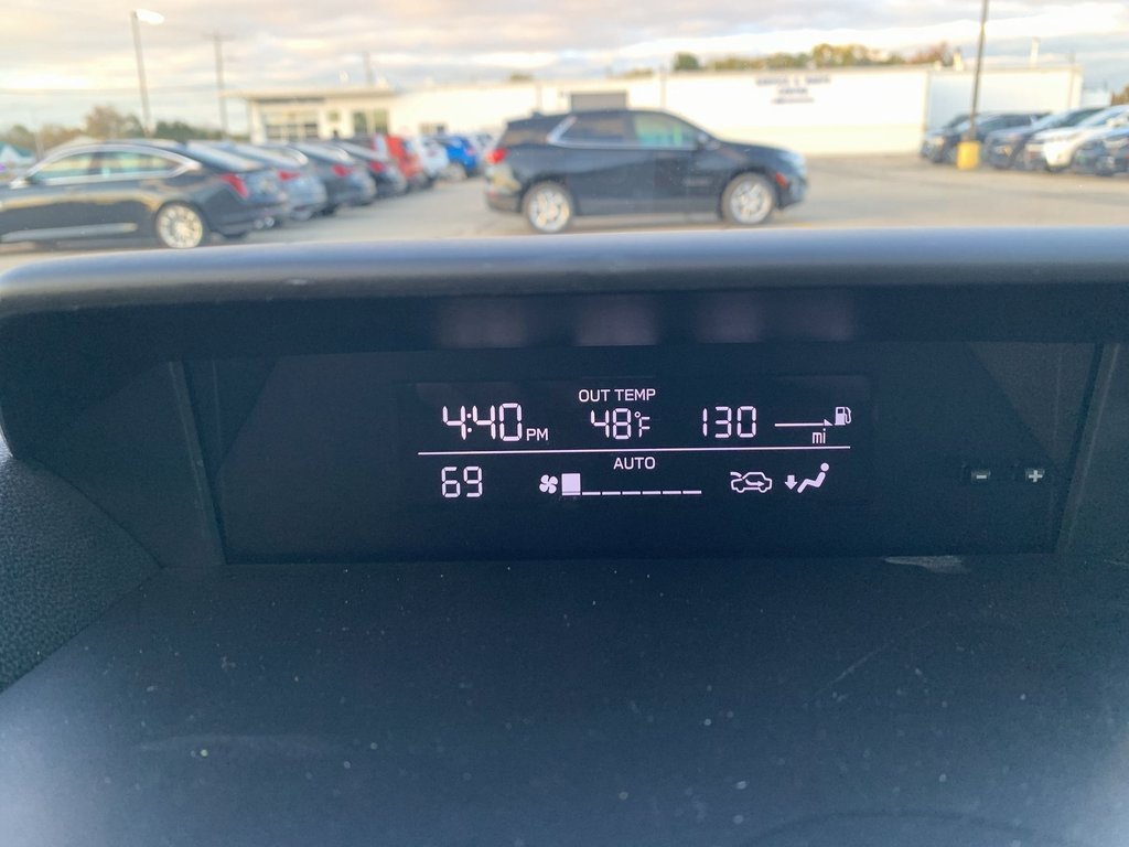 Used 2023 Subaru Crosstrek 2.0i image 29