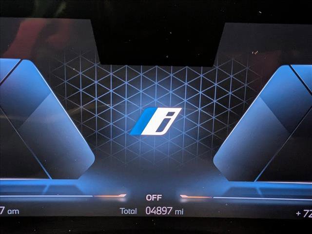 Certified 2024 BMW i5 eDrive40i w/ M Sport Package image 11