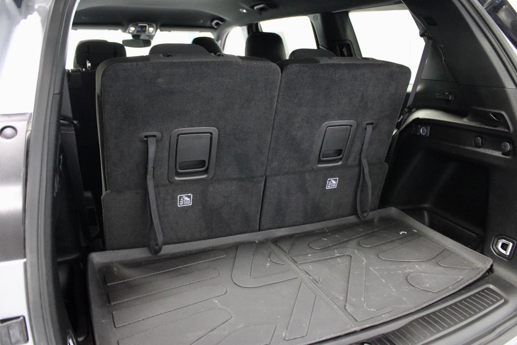 Used 2024 Jeep Grand Cherokee L Laredo AWD/4WD image 14