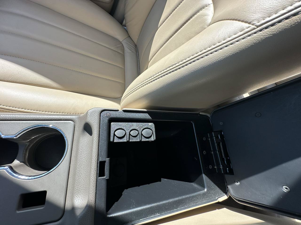 Used 2005 Lincoln LS RWD image 45