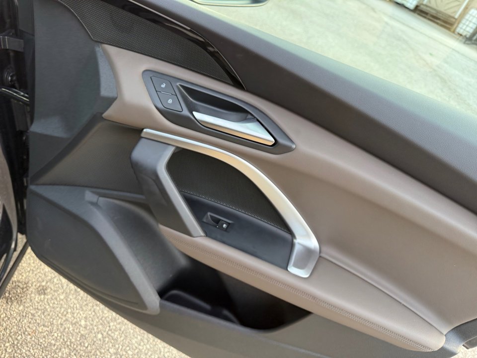 Certified 2025 Audi Q5 Premium w/ Convenience Package image 31