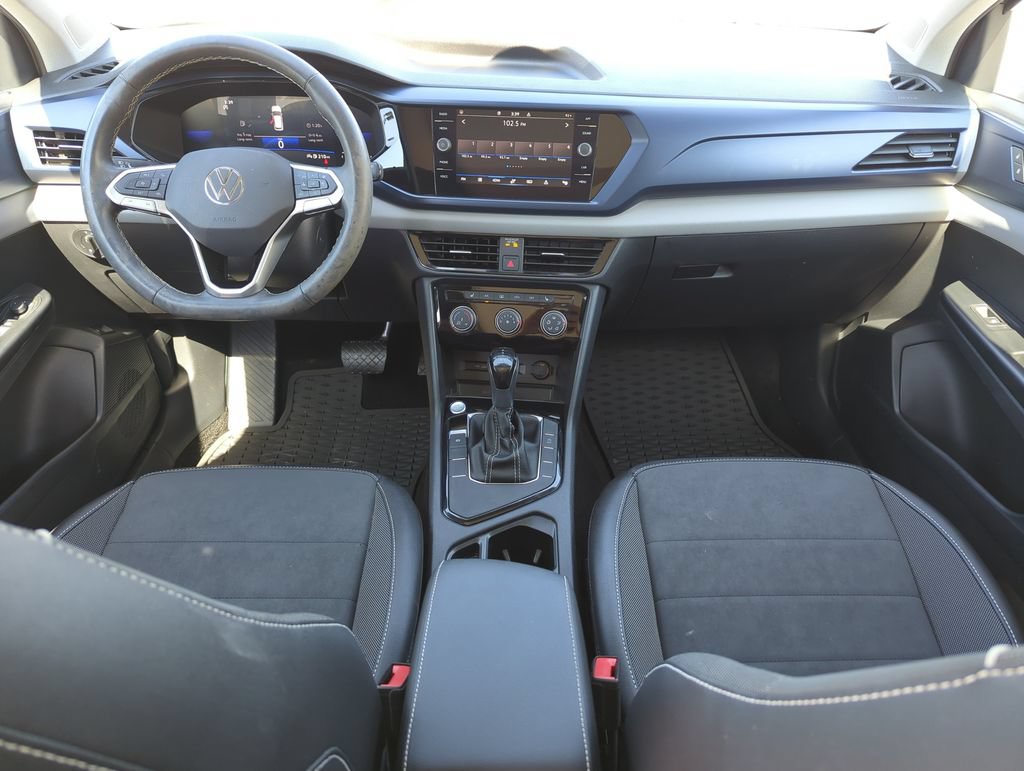 Certified 2023 Volkswagen Taos SE w/ Panoramic Sunroof Package FWD image 15