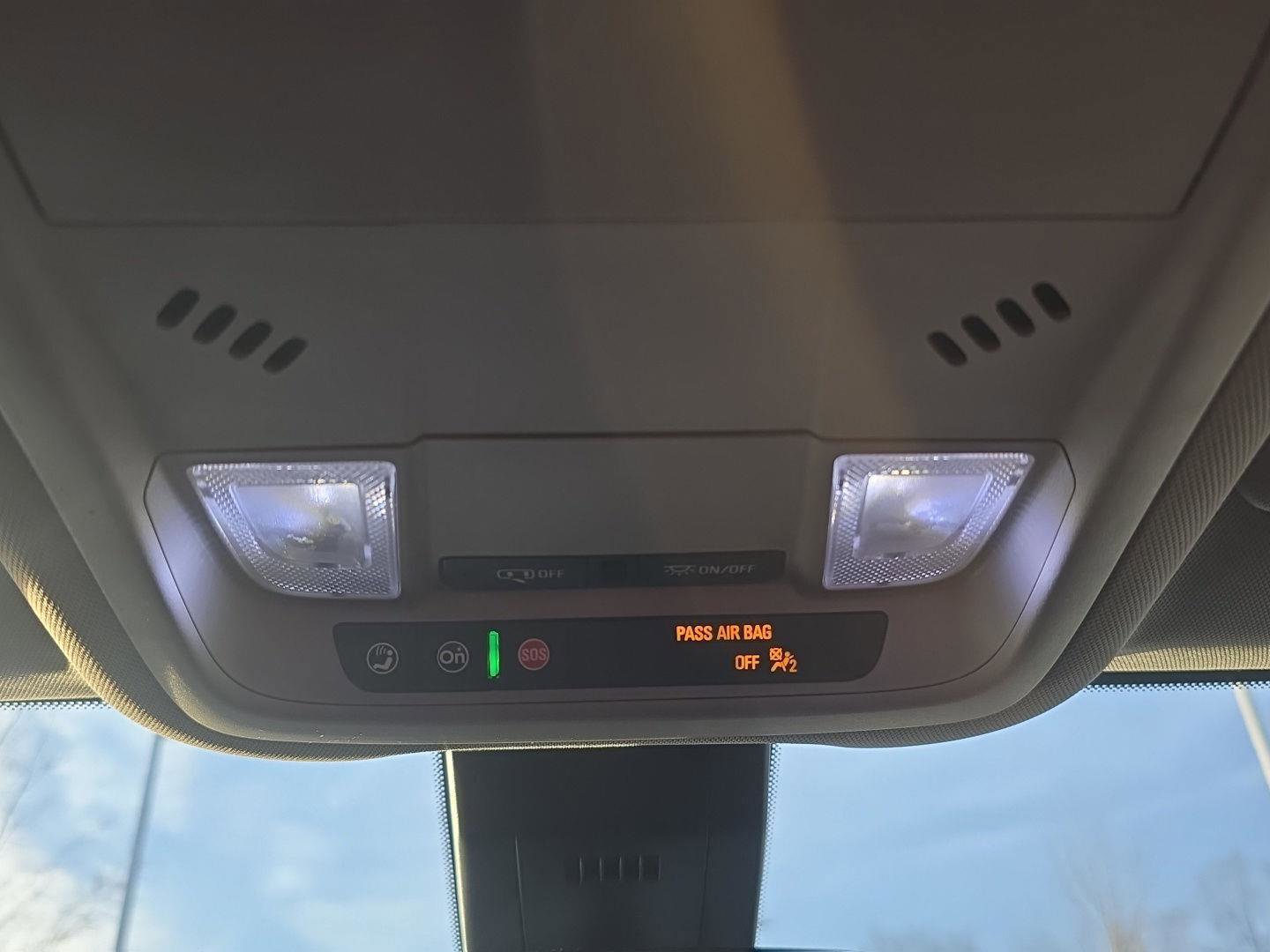 Used 2020 GMC Terrain SLE w/ Driver Convenience Package image 13