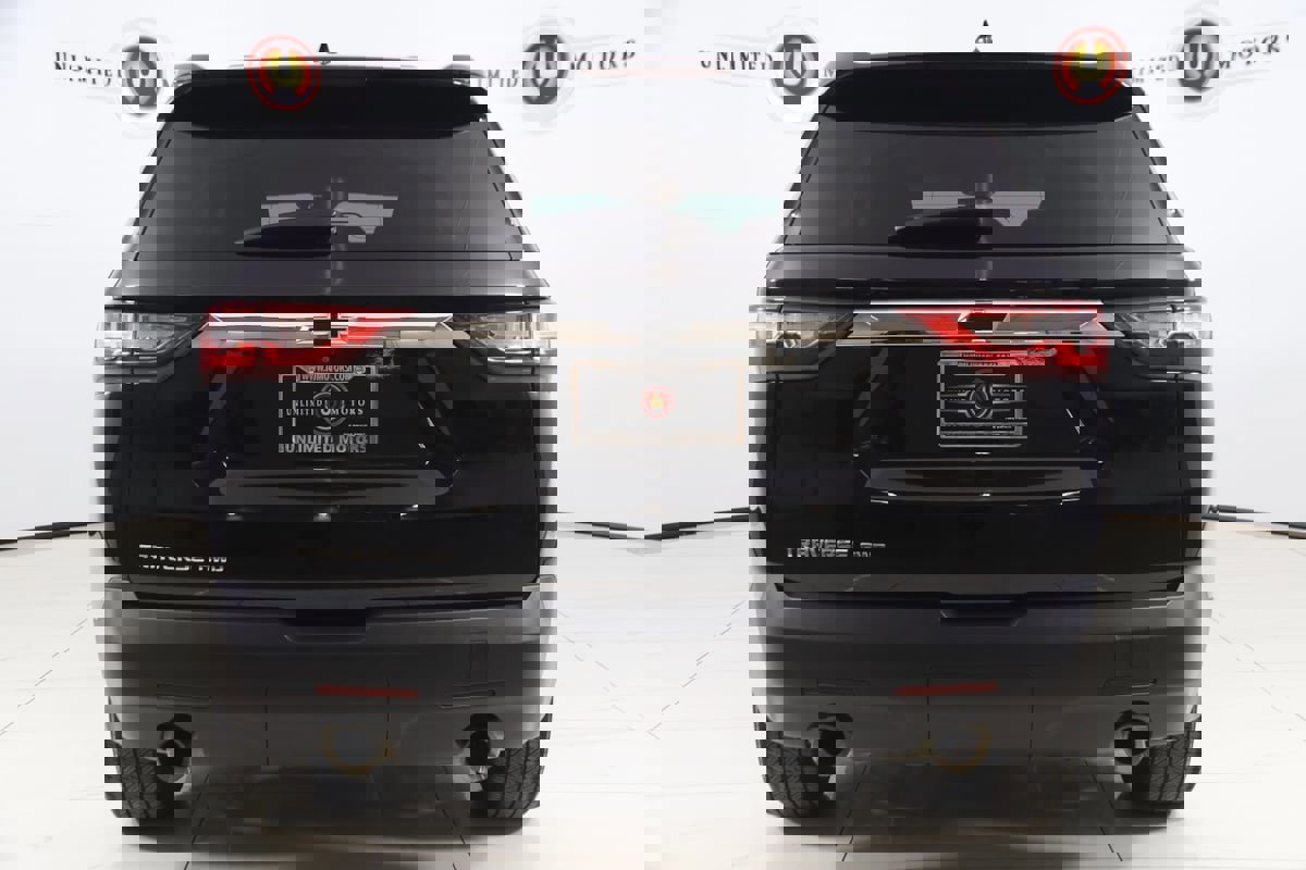 Used 2021 Chevrolet Traverse LS AWD/4WD image 41