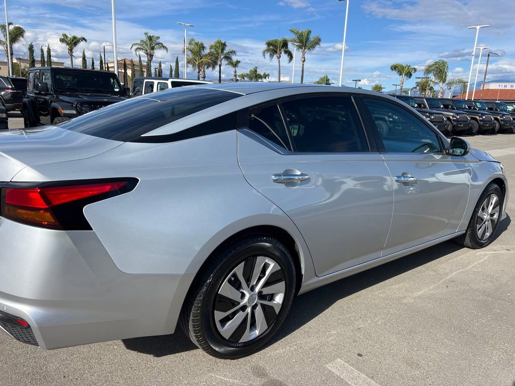 Used 2021 Nissan Altima 2.5 S w/ Driver Assist Package image 12