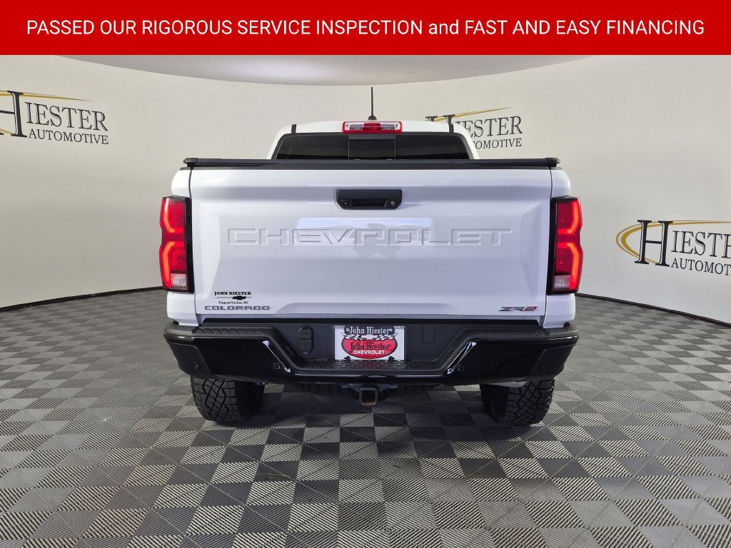 Certified 2025 Chevrolet Colorado ZR2 w/ Technology Package AWD/4WD image 7