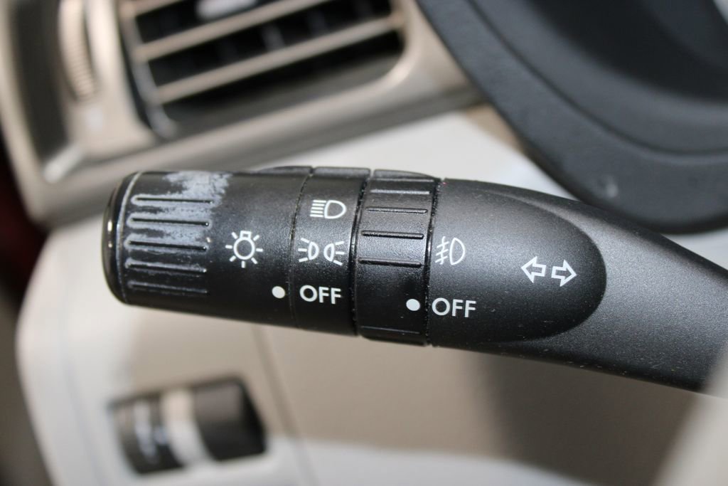 Used 2013 Subaru Forester 2.5X Premium w/ All-Weather Plus Pkg image 34