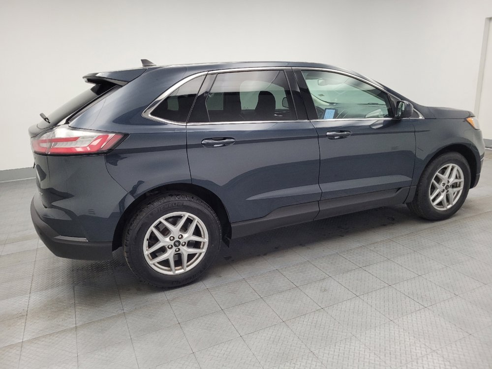 Used 2023 Ford Edge SEL image 10