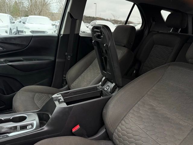 Used 2021 Chevrolet Equinox LT image 24
