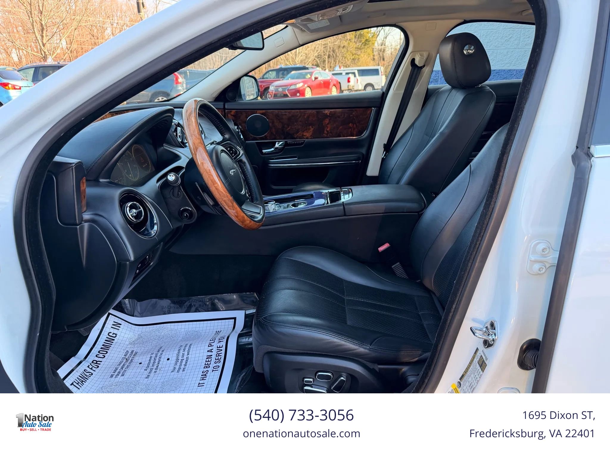 Used 2011 Jaguar XJ RWD image 12