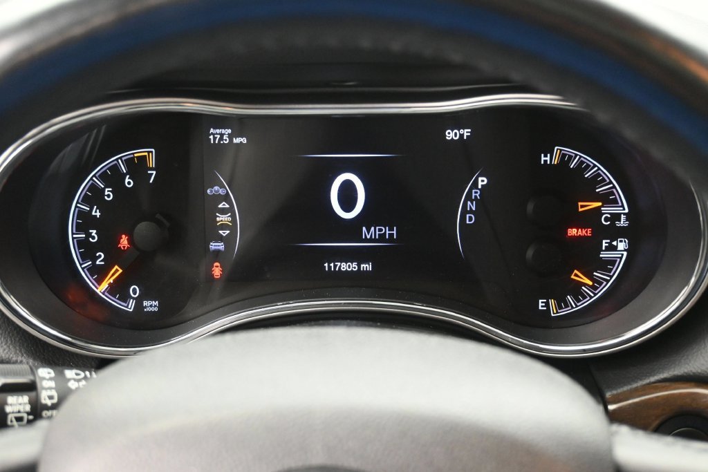 Used 2018 Jeep Grand Cherokee Limited AWD/4WD image 18