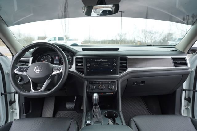 Used 2021 Volkswagen Atlas SE FWD image 25