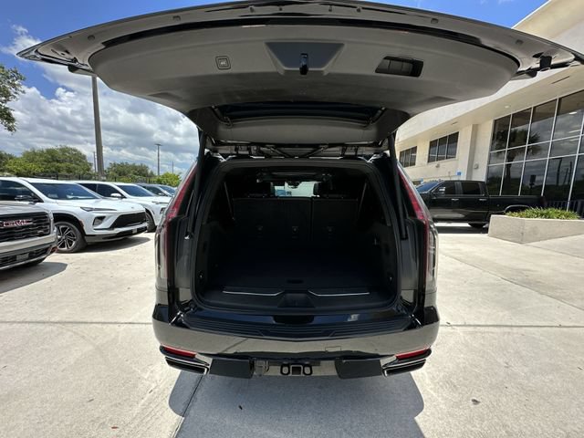 Used 2023 Cadillac Escalade ESV Sport w/ Touring Package RWD image 34