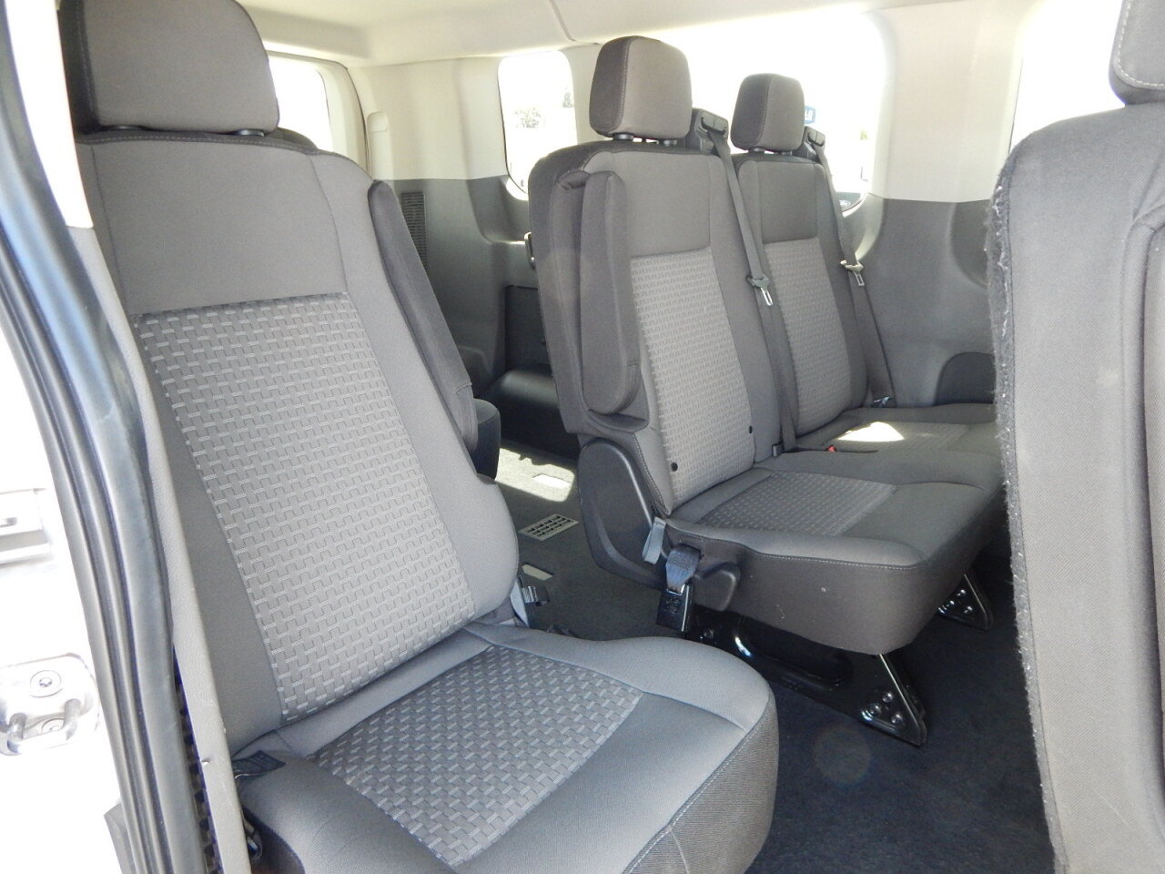 Used 2023 Ford Transit 350 XLT RWD image 16