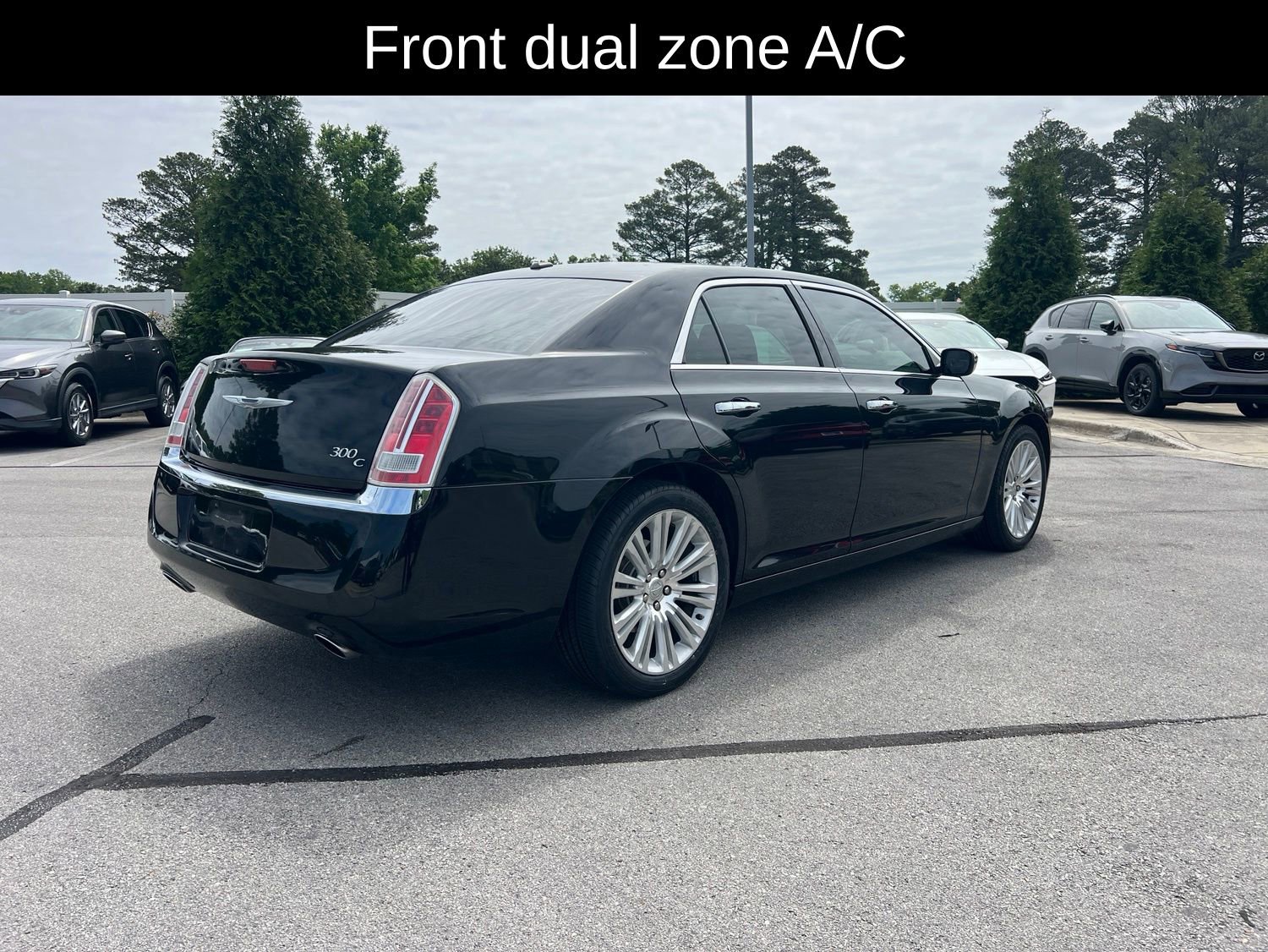 Used 2013 Chrysler 300 C w/ Beats Audio Group RWD image 8