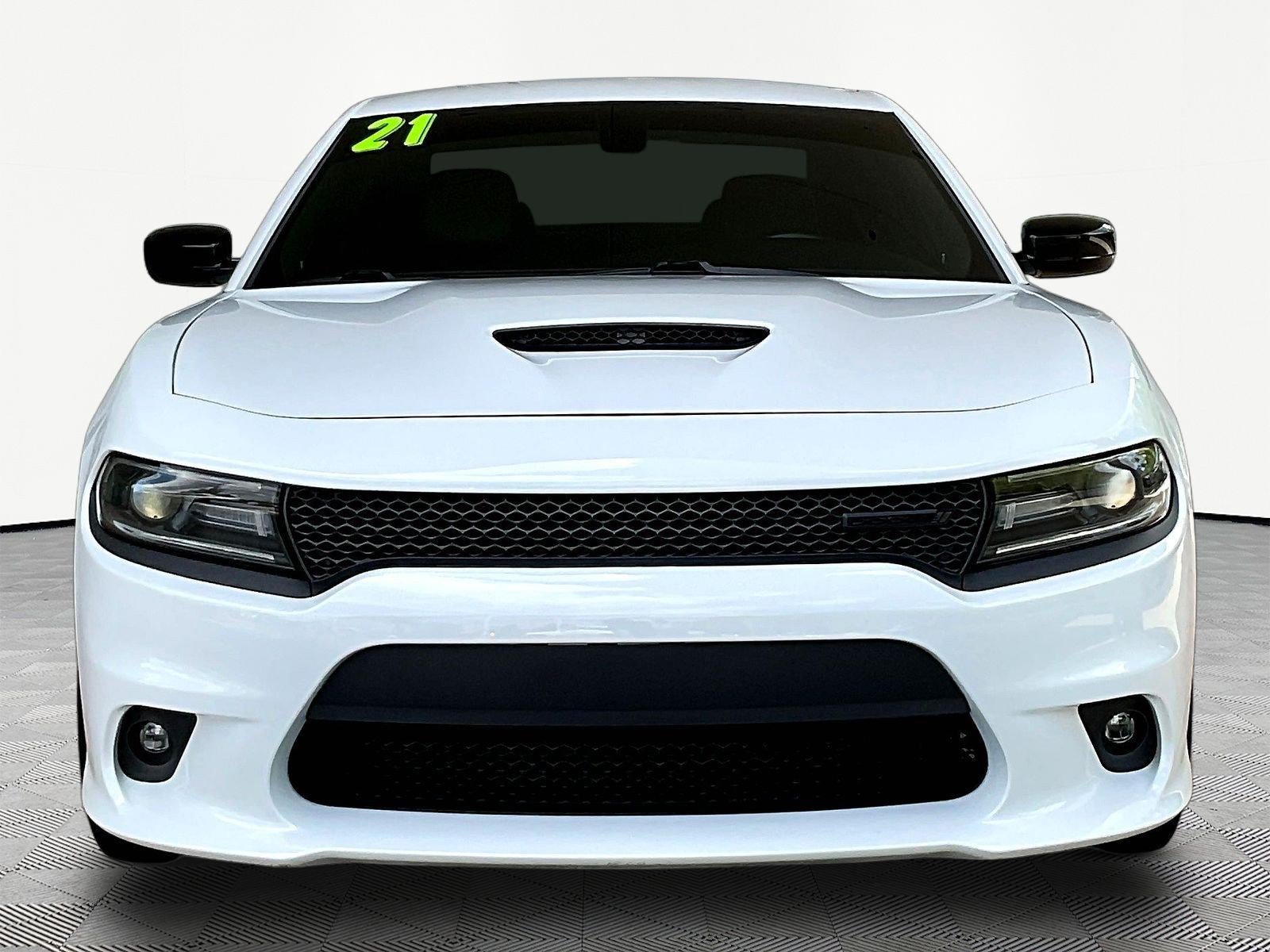 Used 2021 Dodge Charger R/T w/ Plus Group RWD image 2
