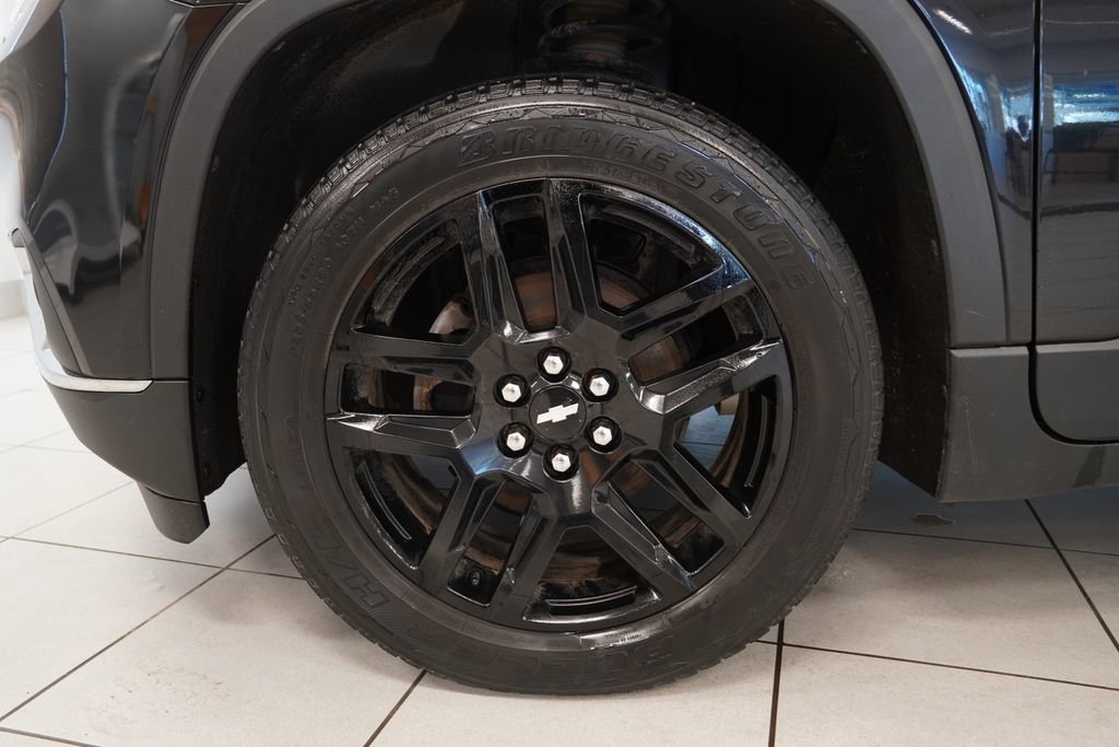 Used 2018 Chevrolet Traverse LT image 15