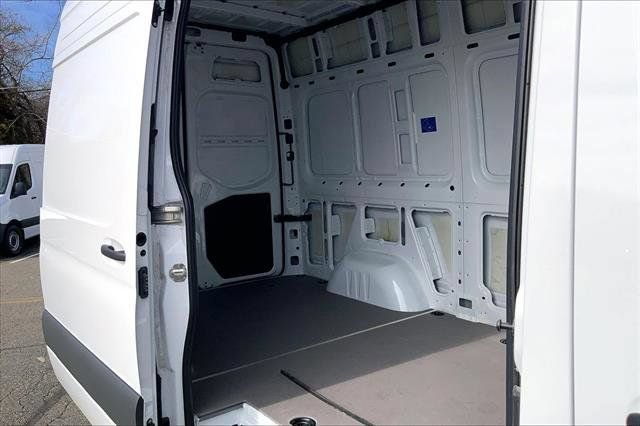 New 2025 Mercedes-Benz Sprinter 2500 image 20