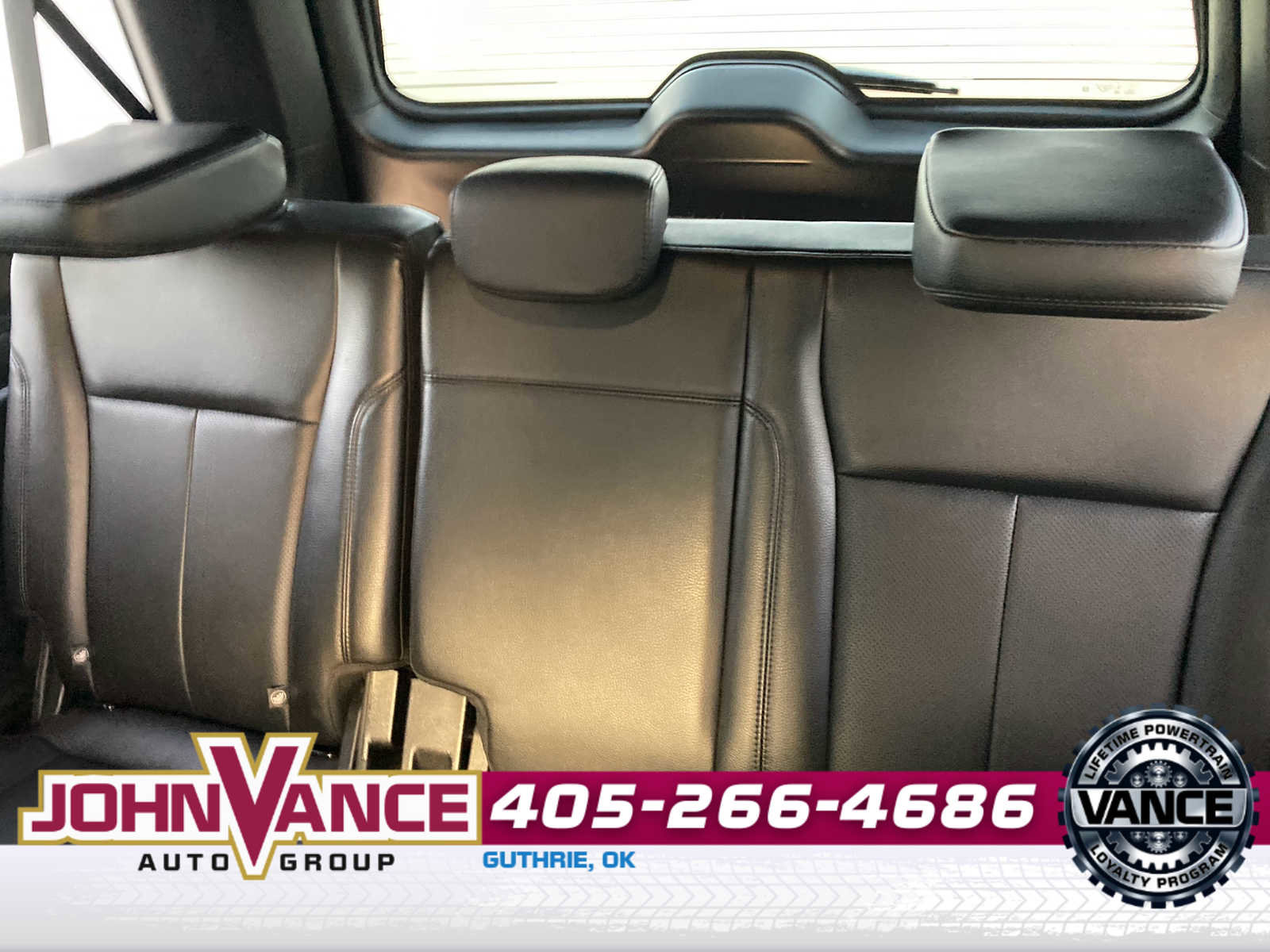 Used 2021 Ford Expedition Max XLT image 5