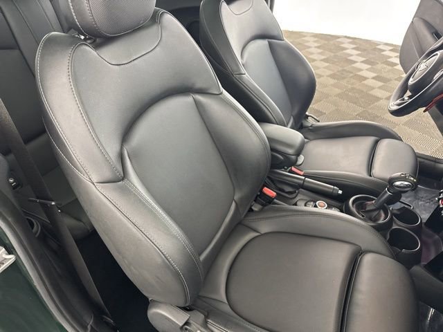 Used 2019 MINI Cooper S image 22