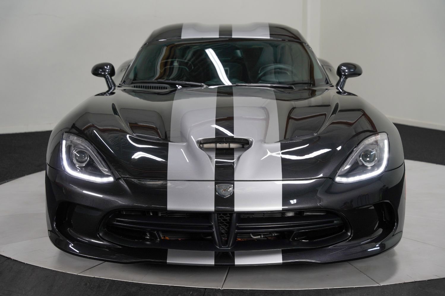 Used 2014 SRT Viper GTS image 10