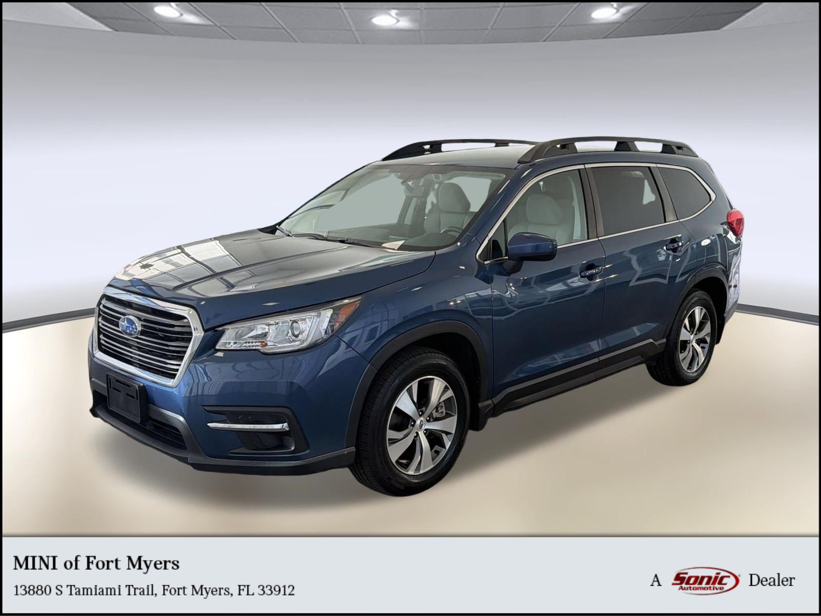 Used 2020 Subaru Ascent Premium w/ Convenience Package AWD/4WD image 1