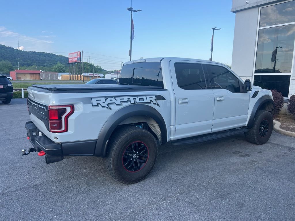 Used 2017 Ford F150 Raptor w/ Equipment Group 802A Luxury AWD/4WD image 3