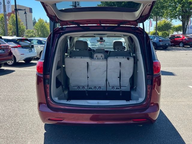 Used 2017 Chrysler Pacifica LX FWD image 10