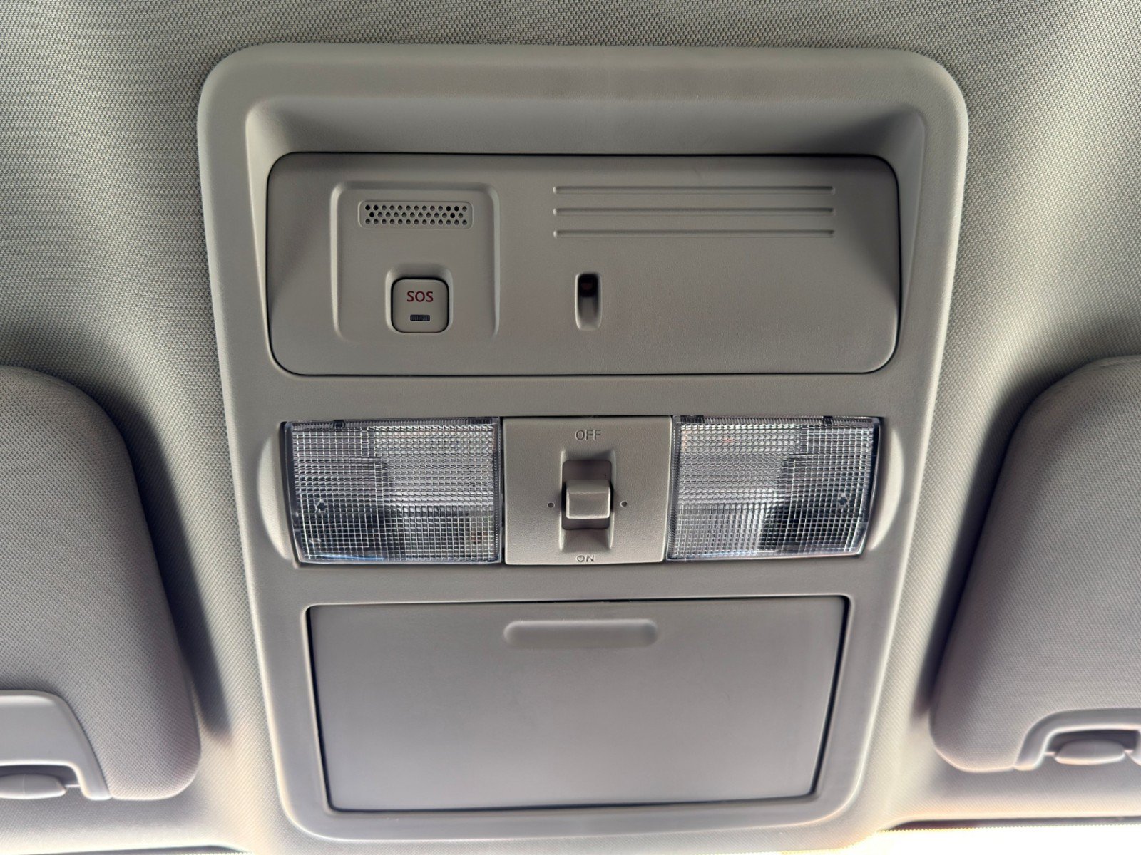 Used 2021 Nissan Titan SV RWD image 26