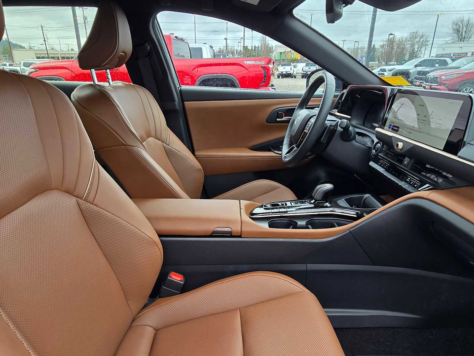 Used 2025 Toyota Crown Signia XLE image 11