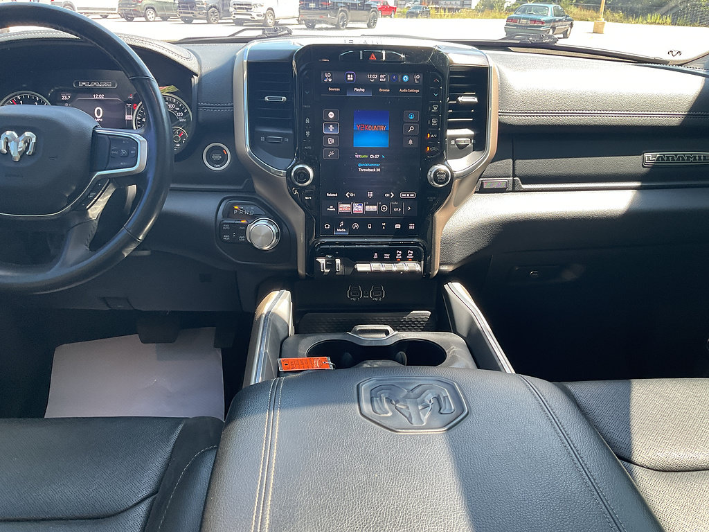 Used 2022 RAM 1500 Laramie w/ Laramie Southwest Edition AWD/4WD image 12
