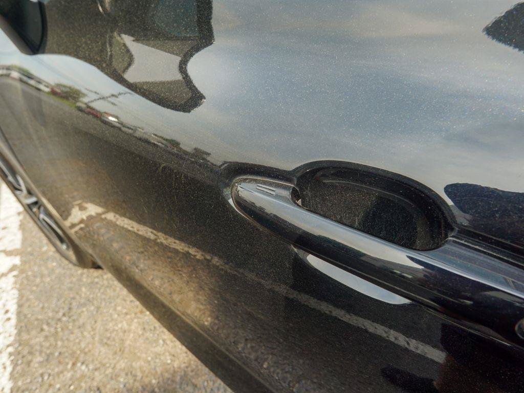 Used 2021 Toyota Highlander XSE FWD image 8