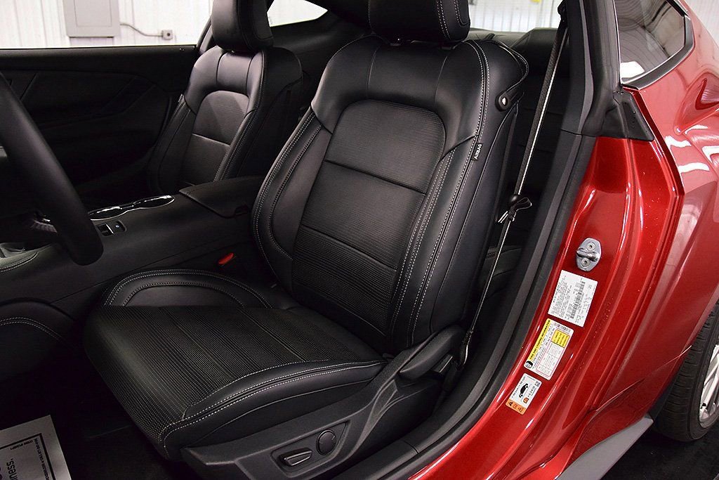 Used 2024 Ford Mustang GT Premium image 28