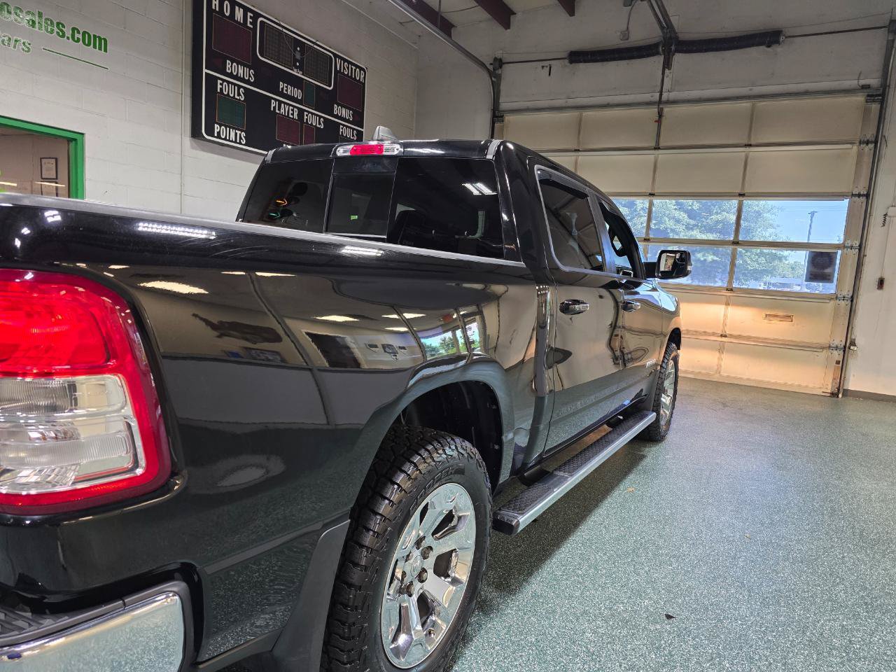 Used 2021 RAM 1500 Big Horn AWD/4WD image 7