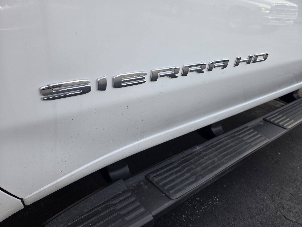 Used 2024 GMC Sierra 2500 SLE w/ SLE Convenience Package AWD/4WD image 18