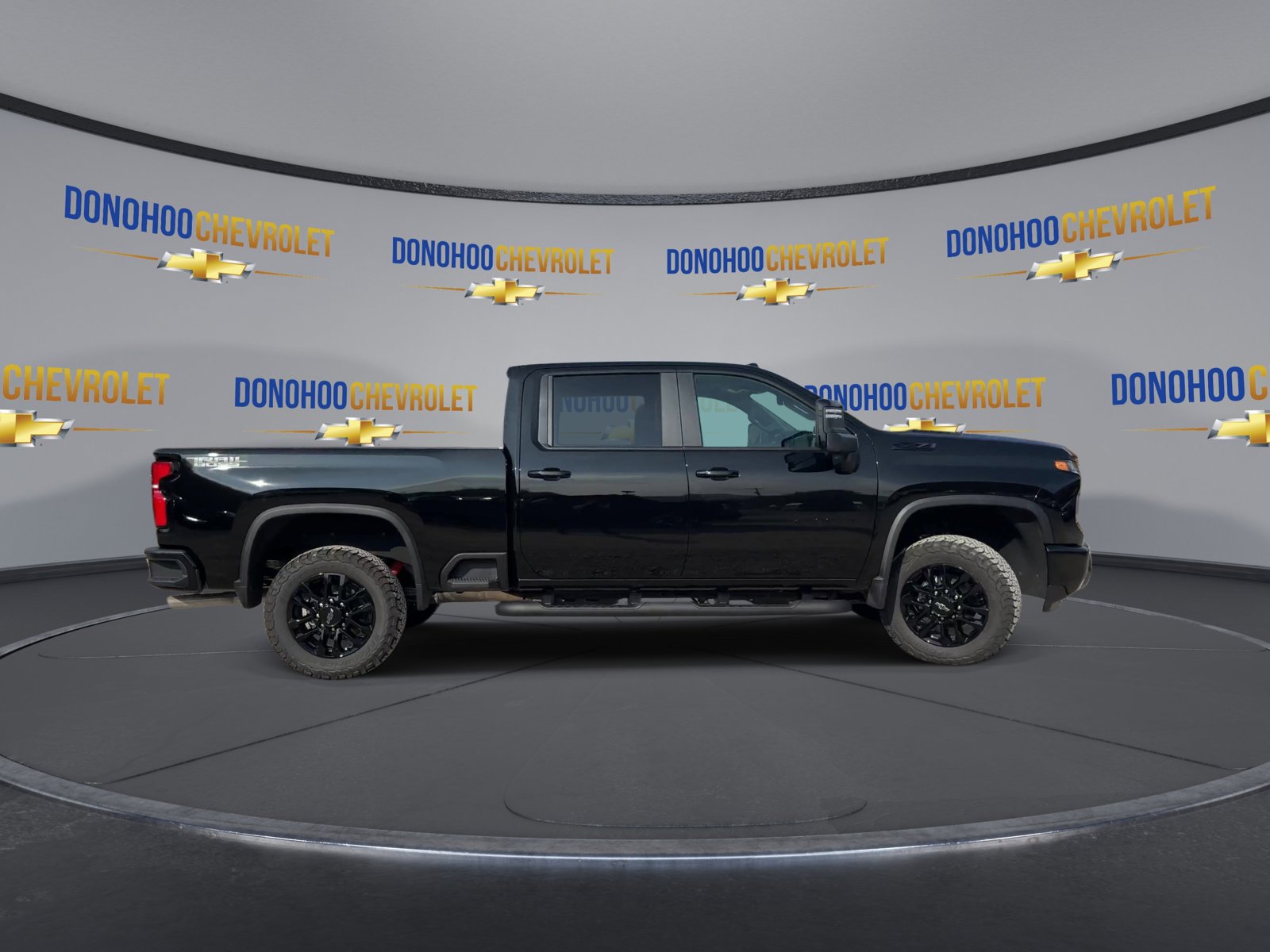 New 2026 Chevrolet Silverado 2500 LT w/ Trail Boss Package image 9