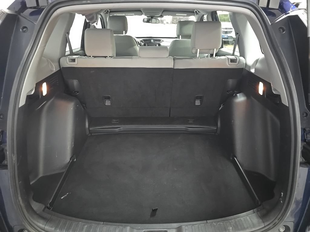 Used 2020 Honda CR-V LX image 11