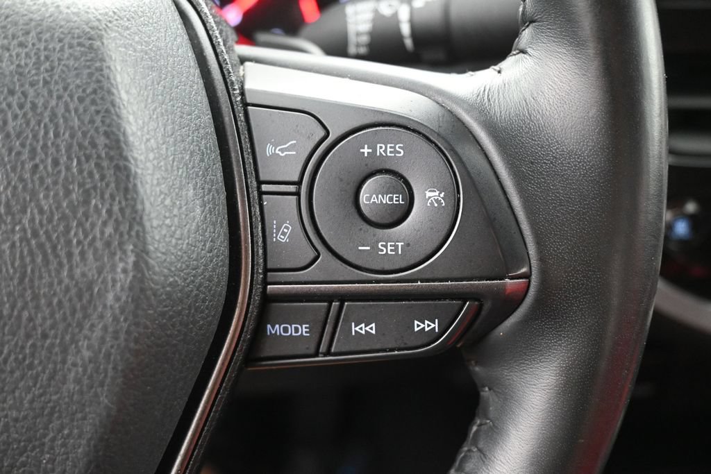 Used 2024 Toyota Camry XSE FWD image 27