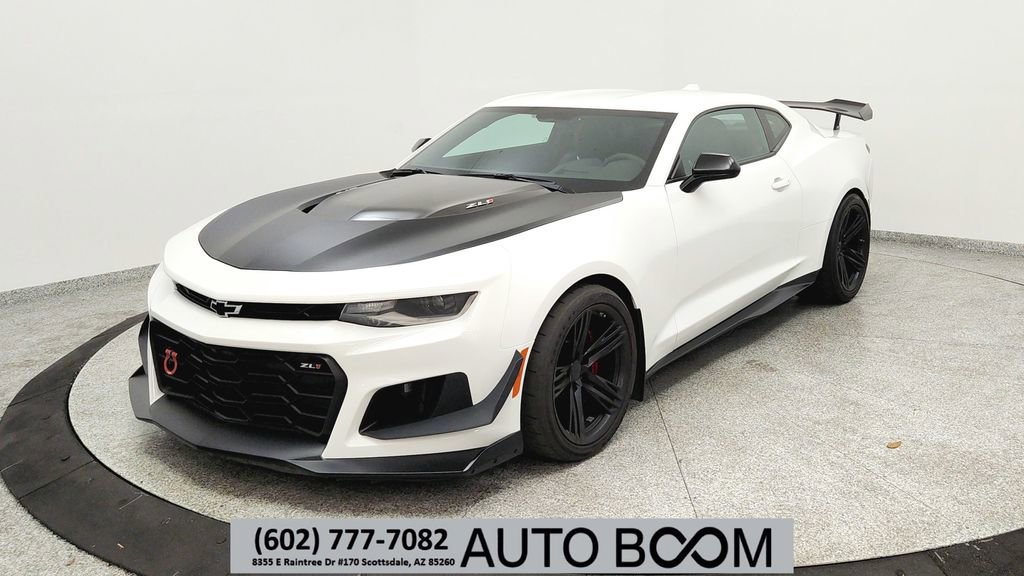 Used 2021 Chevrolet Camaro ZL1 RWD image 1