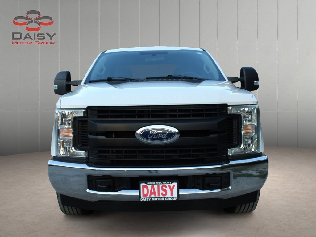 Used 2019 Ford F250 XL w/ Power Equipment Group image 2