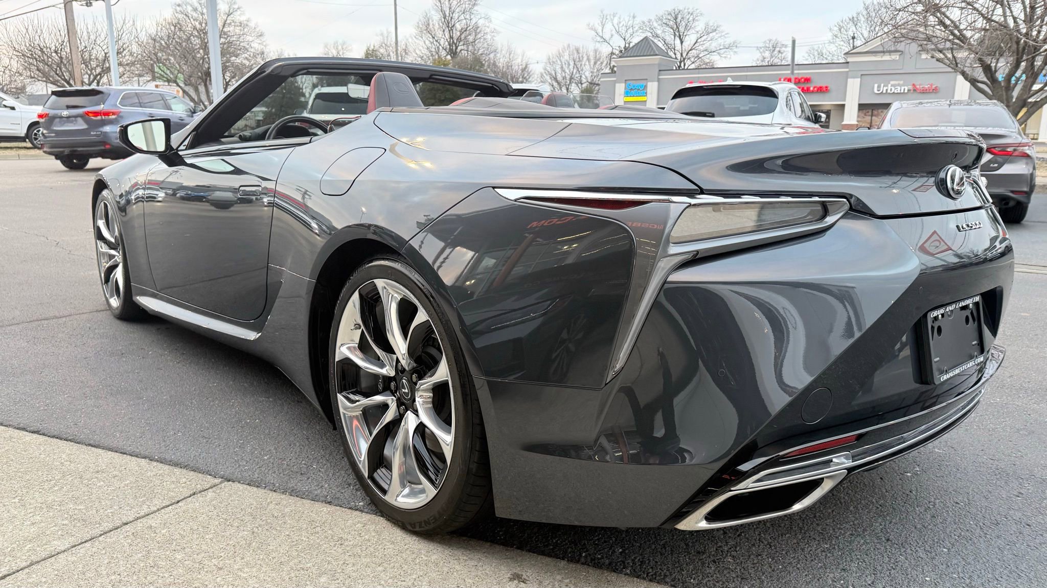 Used 2021 Lexus LC 500 Convertible image 9