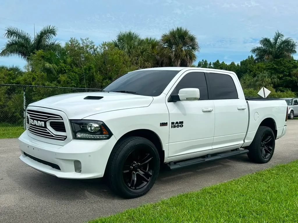 Used 2018 RAM 1500 Sport w/ Convenience Group AWD/4WD image 8