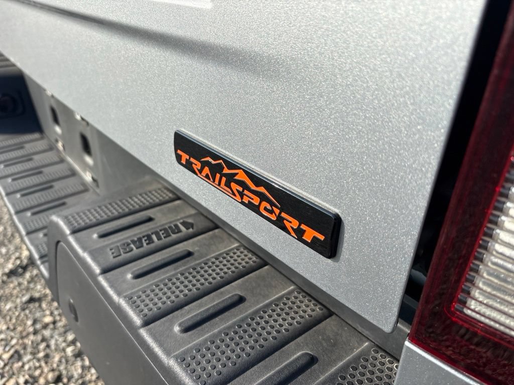 Used 2025 Honda Ridgeline TrailSport image 4