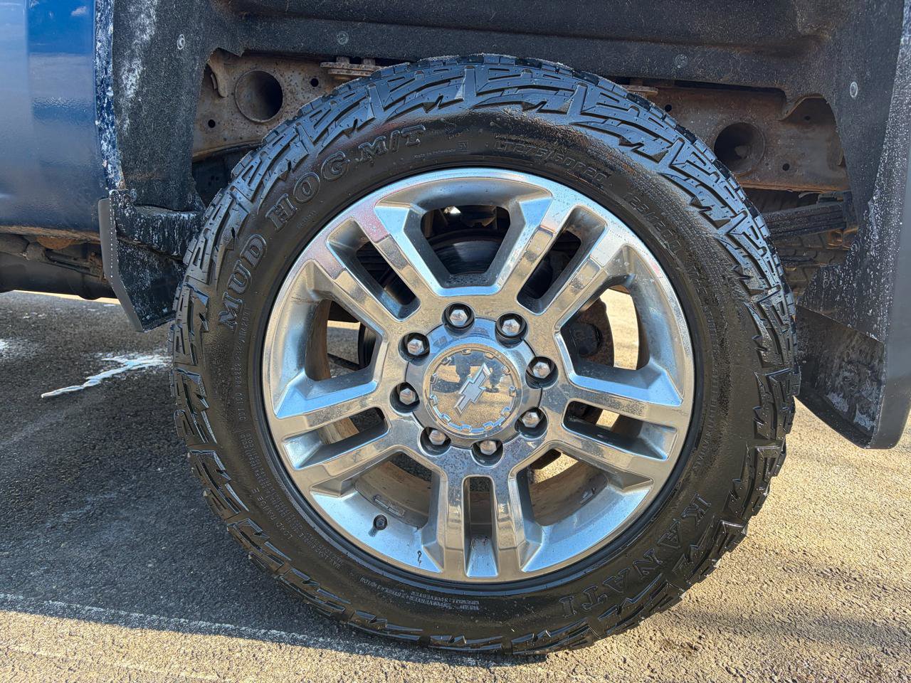 Used 2019 Chevrolet Silverado 2500 High Country w/ Duramax Plus Package AWD/4WD image 18