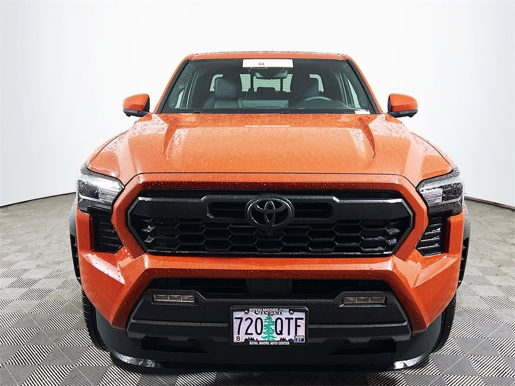 Certified 2025 Toyota Tacoma TRD Off-Road image 3