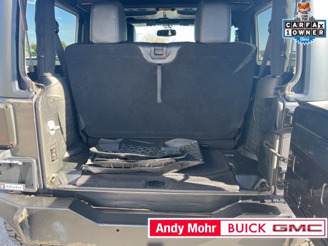Used 2018 Jeep Wrangler Sport AWD/4WD image 9
