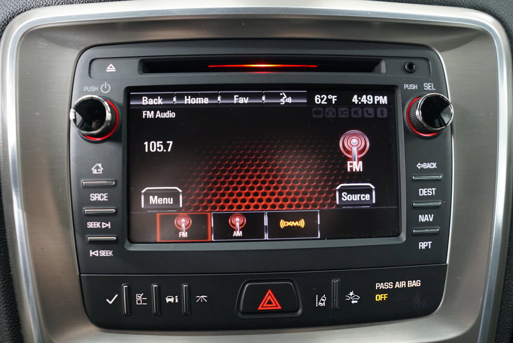 Used 2015 GMC Acadia Denali image 30